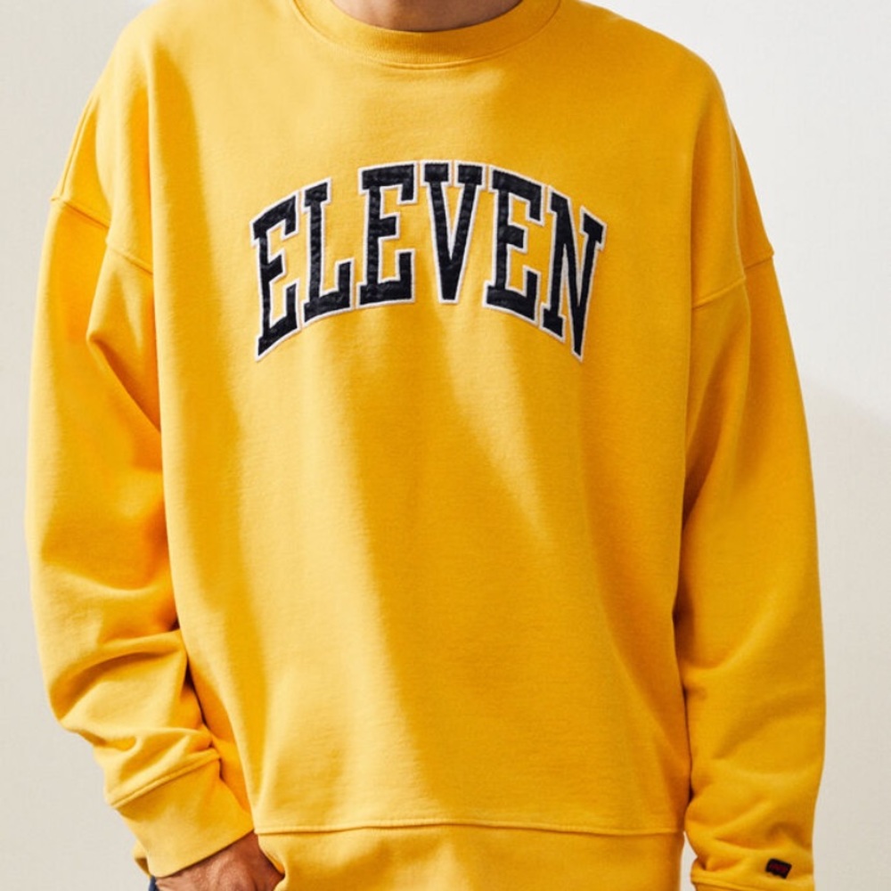stranger things x levi’s yellow eleven sweater